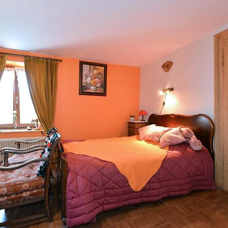 Gites ou Chambres d'hôtes à la ferme Orbey Esterno foto