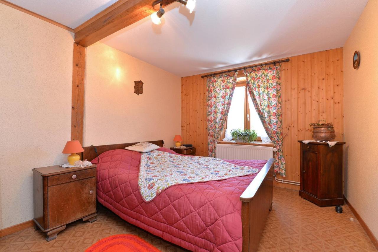 Gites ou Chambres d'hôtes à la ferme Orbey Esterno foto