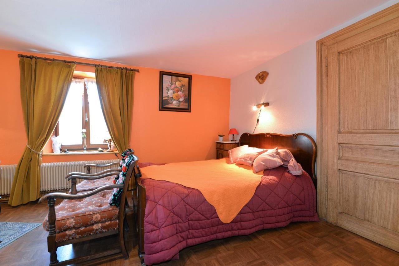 Gites ou Chambres d'hôtes à la ferme Orbey Esterno foto
